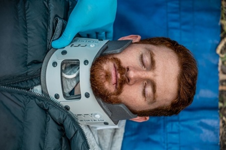 Шина-воротник транспортная иммобилизационная для взрослых (4-размерная) ШТИвв-01